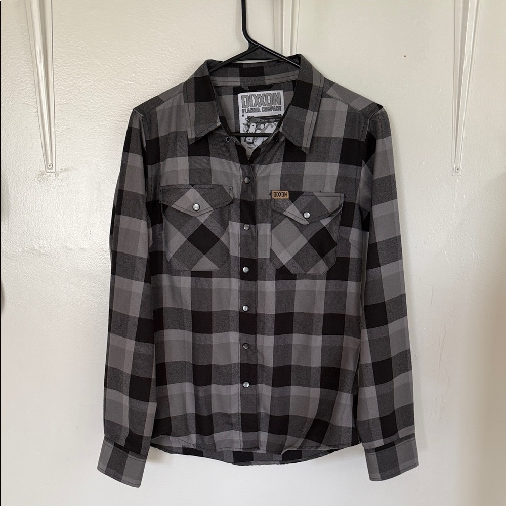 DIXXON Women’s Charcoal and Black Checkered Shirt